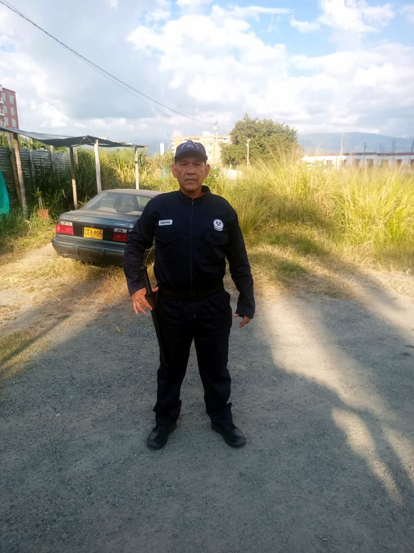 Personal de PROTES en servicio